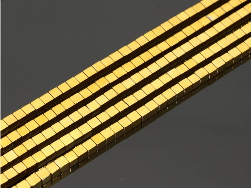 Hematyt kostka ok.4x4mm [~40cm]