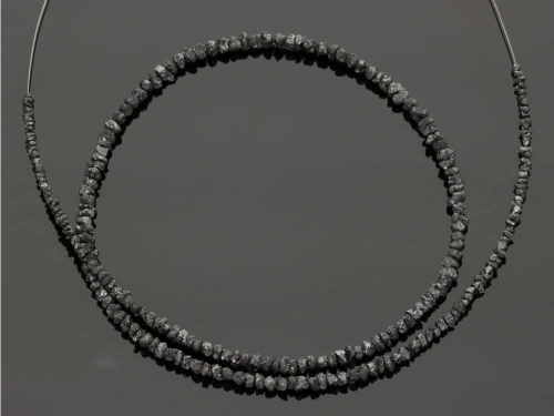 Diament czarny stopniowany bryłka ok.2-4mm [~40cm]