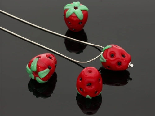 Truskawka lampwork ok.17x15mm [1szt.]