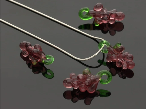 Winogrono lampwork ok.21,5x12mm [1szt.]