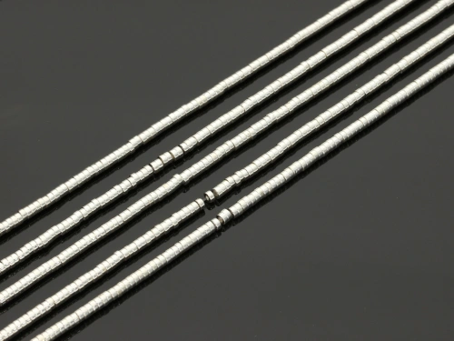 Hematyt plasterek ok.2x1mm kol.srebrny [~41cm]