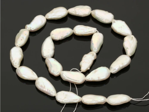 Perła słodkowodna biwa migdał ok.10x18mm [~40cm]