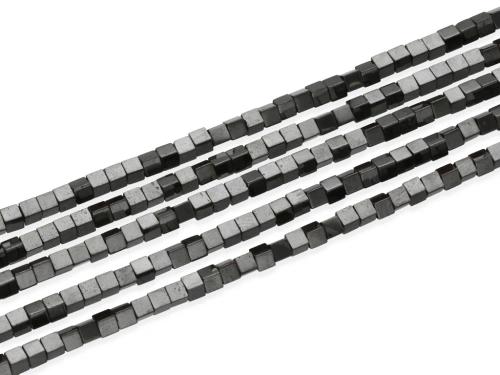 Hematyt kostka ok.3x3mm [~40cm]
