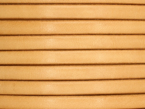 Rzemień naturalny płaski 5x1,8mm kolor naturalny [20cm]