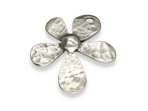 Zawieszka "kwiat młotkowany" 35 x 30 mm [1szt.]