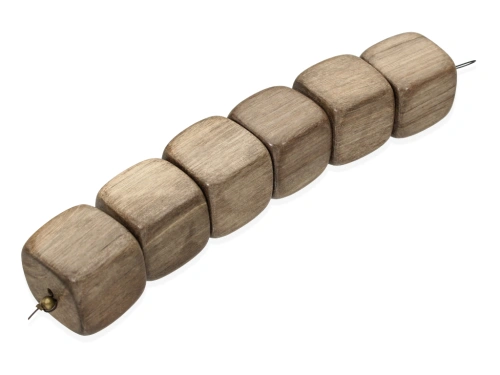 Drewno egzotyczne kostka ok.25x25mm [~15cm]