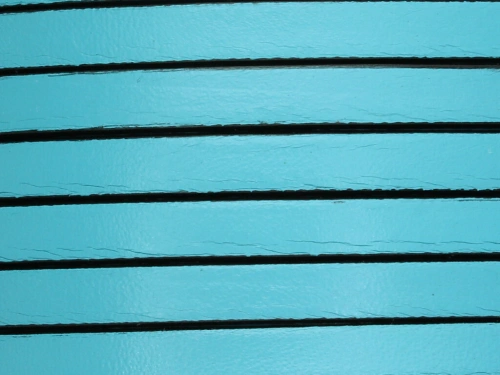 Rzemień naturalny płaski 6x1,8mm błękitny [20cm]